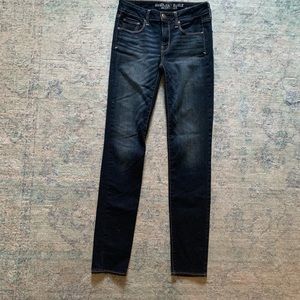 American Eagle Skinny Jeans(size 4 long)